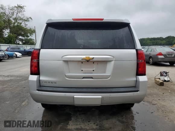 2015 Chevrolet Tahoe LS с VIN 1GNSKAKC1FR136536, выставлен на аукционе Copart как лот 63871665 с пробегом 189 790 миль миль и Списание • Salvage title. История ставок и продаж доступна на DreamBid. Изображение 6.