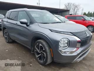 2023 Mitsubishi Outlander SEL z VIN JA4J4VA87PZ031997, wystawiony jako IAAI lot #42010477 z przebiegiem 33 649 mil mil oraz . Historia ofert i sprzedaży dostępna na DreamBid. Obrazek 1.