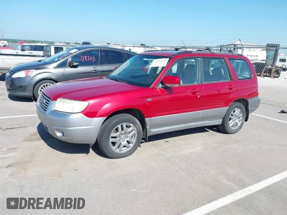 2008 Subaru Forester X L.L. Bean z VIN JF1SG67698H702399, wystawiony jako IAAI lot #42662063 z przebiegiem 137 225 mil mil oraz . Historia ofert i sprzedaży dostępna na DreamBid. Obrazek 2.