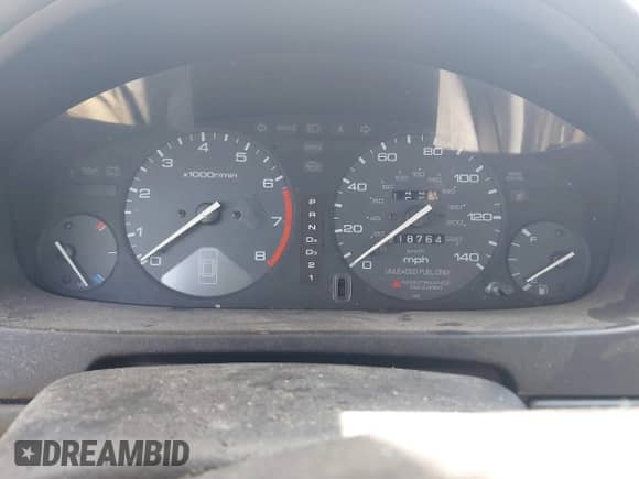 1996 Honda Accord LX z VIN 1HGCD5631TA033556, wystawiony jako IAAI lot #43053893 z przebiegiem 21 874 mil mil oraz . Historia ofert i sprzedaży dostępna na DreamBid. Obrazek 7.