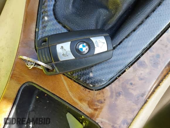 2007 BMW 3 Series 328i with VIN WBAWB33577PV73165, listed as a IAAI auction lot 41567655 with Not provided miles and . Bid and sale history available at DreamBid. Image 11.