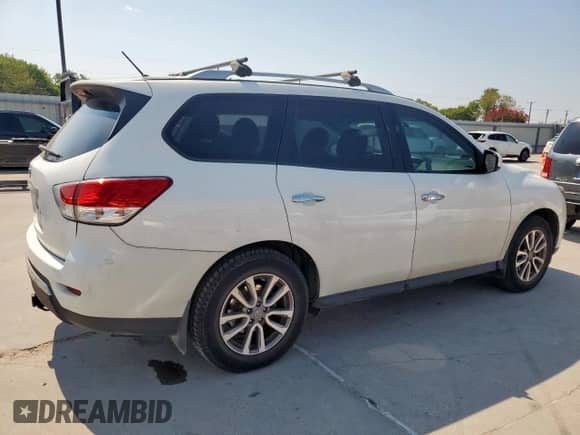 2016 Nissan Pathfinder S z VIN 5N1AR2MN4GC637263, wystawiony jako Copart lot #80962445 z przebiegiem 70 658 mil mil oraz Szkoda całkowita • Salvage title. Historia ofert i sprzedaży dostępna na DreamBid. Obrazek 3.