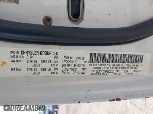 2010 Dodge 1500 SLT z VIN 1D7RV1CP2AS253131, wystawiony jako IAAI lot #42693822 z przebiegiem 147 796 mil mil oraz . Historia ofert i sprzedaży dostępna na DreamBid. Obrazek 9.