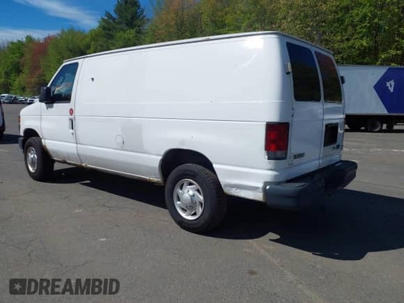 2010 Ford Econoline Cargo Commercial with VIN 1FTNE2EL6ADA10337, listed as a IAAI auction lot 42201580 with 179,826 mi miles and . Bid and sale history available at DreamBid. Image 3.
