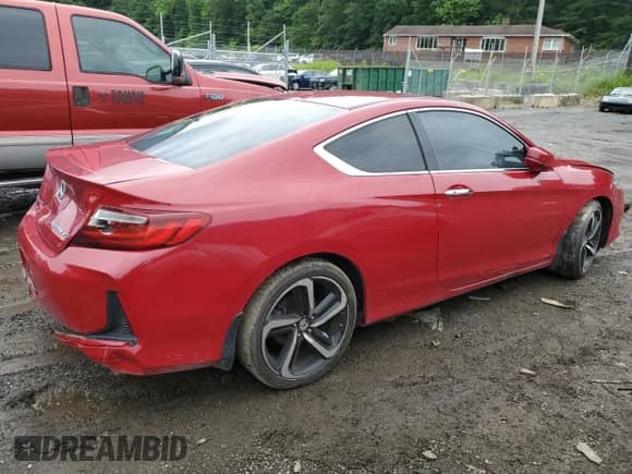 2017 Honda Accord Touring with VIN 1HGCT2B02HA006371, listed as a Copart auction lot 58910315 with 107,065 mi miles and Salvage title. Bid and sale history available at DreamBid. Image 3.