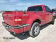 2004 Ford F-150 STX z VIN 1FTRF02W24KD82825, wystawiony jako Copart lot #50043974 z przebiegiem 237 353 mil mil oraz Szkoda całkowita • Salvage title. Historia ofert i sprzedaży dostępna na DreamBid. Obrazek 3.