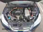 2015 Honda Accord Touring z VIN 1HGCR6F75FA014927, wystawiony jako IAAI lot #43268149 z przebiegiem 132 281 mil mil oraz . Historia ofert i sprzedaży dostępna na DreamBid. Obrazek 10.