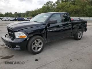 2012 Ram 1500 Express z VIN 1C6RD7FT8CS164022, wystawiony jako Copart lot #71543345 z przebiegiem 205 452 mil mil oraz Szkoda całkowita • Salvage title. Historia ofert i sprzedaży dostępna na DreamBid. Obrazek 1.