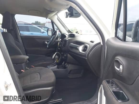 2018 Jeep Renegade Latitude with VIN ZACCJABB5JPJ67879, listed as a IAAI auction lot 42754749 with 114,217 mi miles and . Bid and sale history available at DreamBid. Image 5.