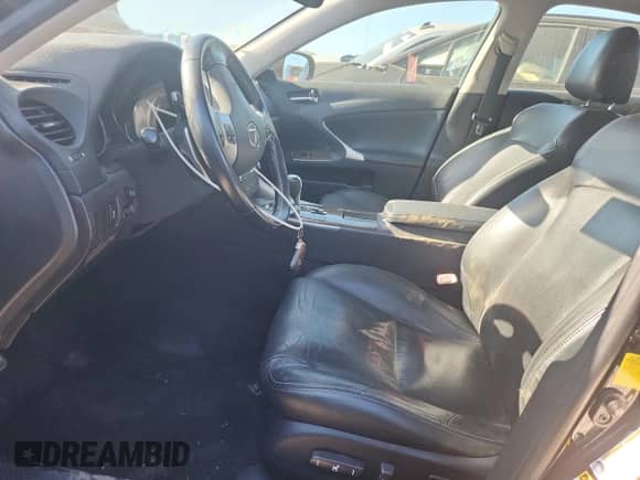 2012 Lexus IS 250 z VIN JTHCF5C26C5056679, wystawiony jako Copart lot #70737745 z przebiegiem 116 307 mil mil oraz Szkoda całkowita • Salvage title. Historia ofert i sprzedaży dostępna na DreamBid. Obrazek 7.