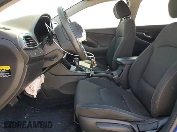 2020 Hyundai Elantra z VIN KMHH35LE1LU146298, wystawiony jako Copart lot #69450795 z przebiegiem 52 836 mil mil oraz Szkoda całkowita • Salvage title. Historia ofert i sprzedaży dostępna na DreamBid. Obrazek 7.