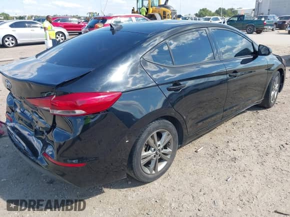 2018 Hyundai Elantra SEL с VIN 5NPD84LFXJH304037, выставлен на аукционе IAAI как лот 43312618 с пробегом 120 143 миль миль и . История ставок и продаж доступна на DreamBid. Изображение 4.