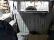 1992 Chevrolet Blazer z VIN 1GNCT18Z6N0130621, wystawiony jako Copart lot #76988724 z przebiegiem 171 202 mil mil oraz Szkoda całkowita • Salvage title. Historia ofert i sprzedaży dostępna na DreamBid. Obrazek 10.