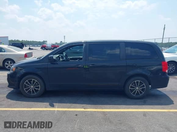 2018 Dodge Grand Caravan SE z VIN 2C4RDGBG3JR304526, wystawiony jako IAAI lot #42605129 z przebiegiem 139 660 mil mil oraz . Historia ofert i sprzedaży dostępna na DreamBid. Obrazek 14.