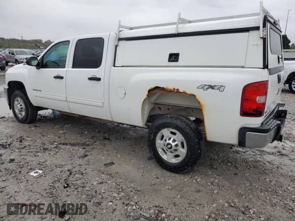 2012 Chevrolet Silverado 2500HD LT with VIN 1GC1KXEG2CF156524, listed as a Copart auction lot 82742105 with Not provided miles and Clean title. Bid and sale history available at DreamBid. Image 2.