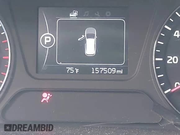 2016 Kia Sorento LX с VIN 5XYPG4A32GG048145, выставлен на аукционе IAAI как лот 42902853 с пробегом 157 509 миль миль и . История ставок и продаж доступна на DreamBid. Изображение 14.