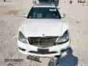 2008 Mercedes-Benz C 300 Sport z VIN WDDGF81X18F090264, wystawiony jako Copart lot #81241495 z przebiegiem 130 934 mil mil oraz Szkoda całkowita • Salvage title. Historia ofert i sprzedaży dostępna na DreamBid. Obrazek 5.