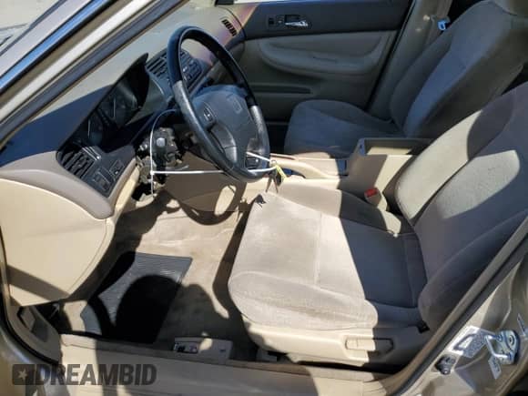 1995 Honda Accord LX z VIN 1HGCD5638SA090464, wystawiony jako Copart lot #48593965 z przebiegiem 142 003 mil mil oraz Czysty tytuł • Clean title. Historia ofert i sprzedaży dostępna na DreamBid. Obrazek 7.