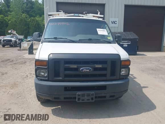 2014 Ford Econoline Cargo Commercial z VIN 1FTNE2ELXEDB13847, wystawiony jako IAAI lot #42293802 z przebiegiem 139 105 mil mil oraz . Historia ofert i sprzedaży dostępna na DreamBid. Obrazek 12.