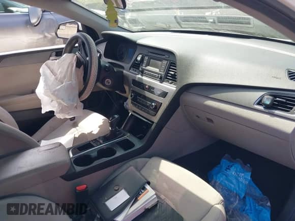 2017 Hyundai Sonata 2.4L with VIN 5NPE24AF4HH558183, listed as a IAAI auction lot 42808018 with Not provided miles and . Bid and sale history available at DreamBid. Image 5.