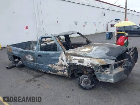 2002 Dodge RAM with VIN 3B7KF26C22M258220, listed as a IAAI auction lot 42587911 with Not provided miles and . Bid and sale history available at DreamBid. Image 6.