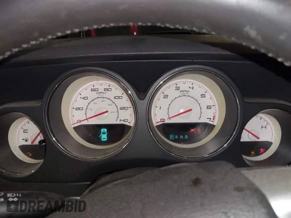 2013 Dodge Challenger SXT с VIN 2C3CDYAG5DH593050, выставлен на аукционе IAAI как лот 43392807 с пробегом 163 707 миль миль и . История ставок и продаж доступна на DreamBid. Изображение 7.