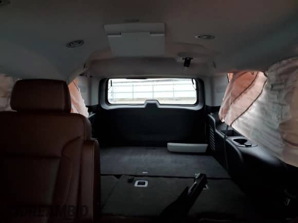 2020 Chevrolet Suburban Premier с VIN 1GNSKJKJ9LR123382, выставлен на аукционе Copart как лот 86950554 с пробегом 45 616 миль миль и Списание • Salvage title. История ставок и продаж доступна на DreamBid. Изображение 10.