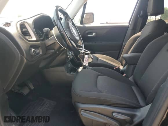 2017 Jeep Renegade Latitude с VIN ZACCJABBXHPF38435, выставлен на аукционе Copart как лот 67469415 с пробегом 131 542 миль миль и Списание • Salvage title. История ставок и продаж доступна на DreamBid. Изображение 7.