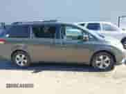 2013 Toyota Sienna LE AAS с VIN 5TDKK3DC9DS325855, выставлен на аукционе IAAI как лот 43368243 с пробегом 167 967 миль миль и . История ставок и продаж доступна на DreamBid. Изображение 13.