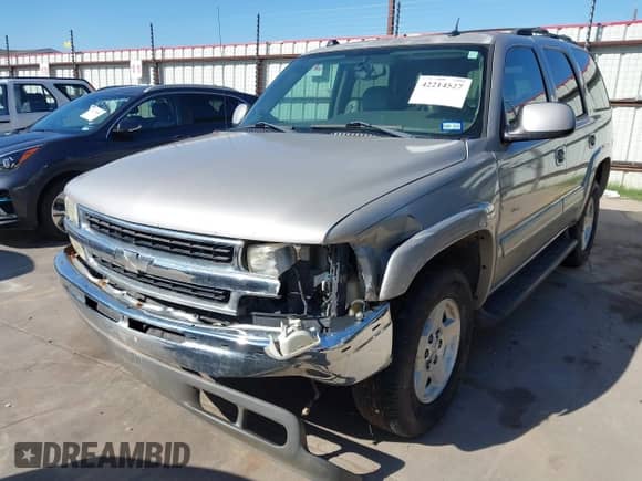 2004 Chevrolet Tahoe LS с VIN 1GNEC13Z34J328114, выставлен на аукционе IAAI как лот 42214527 с пробегом 169 479 миль миль и . История ставок и продаж доступна на DreamBid. Изображение 6.