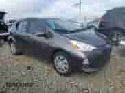 2014 Toyota Prius One z VIN JTDKDTB31E1572881, wystawiony jako Copart lot #82460335 z przebiegiem 271 234 mil mil oraz Szkoda całkowita • Salvage title. Historia ofert i sprzedaży dostępna na DreamBid. Obrazek 4.