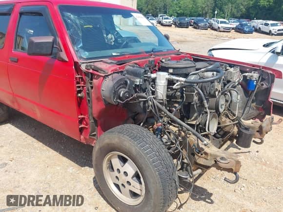 1991 Chevrolet Blazer with VIN 1GNDT13Z2M2233839, listed as a IAAI auction lot 42436668 with 99,931 mi miles and . Bid and sale history available at DreamBid. Image 12.