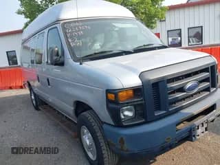 2014 Ford Econoline Cargo Commercial with VIN 1FTNS2EW2EDA21988, listed as a IAAI auction lot 42369595 with 90,374 mi miles and . Bid and sale history available at DreamBid. Image 1.