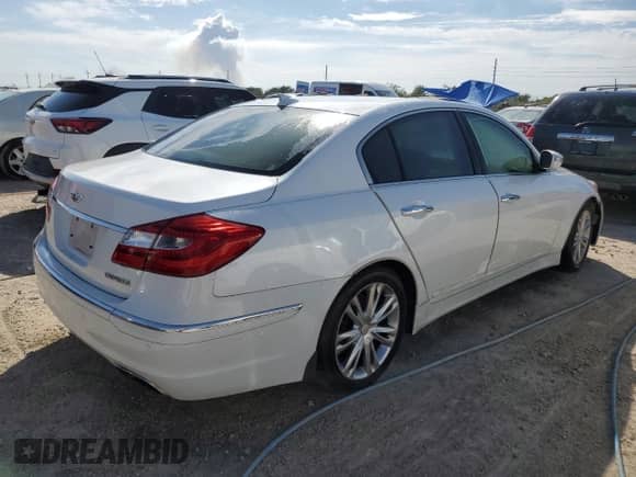 2012 Hyundai Genesis 3.8L z VIN KMHGC4DD0CU189901, wystawiony jako Copart lot #74436464 z przebiegiem Nie podano mil oraz Nie do naprawy • Non repairable. Historia ofert i sprzedaży dostępna na DreamBid. Obrazek 3.