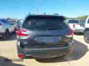 2020 Subaru Forester Premium z VIN JF2SKAJC1LH493731, wystawiony jako IAAI lot #43463731 z przebiegiem 31 525 mil mil oraz . Historia ofert i sprzedaży dostępna na DreamBid. Obrazek 16.