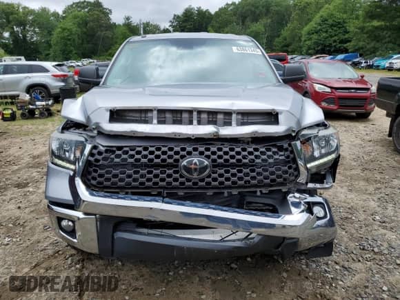 2019 Toyota Tundra SR с VIN 5TFUM5F17KX080894, выставлен на аукционе Copart как лот 63861345 с пробегом 114 288 миль миль и Списание • Salvage title. История ставок и продаж доступна на DreamBid. Изображение 5.
