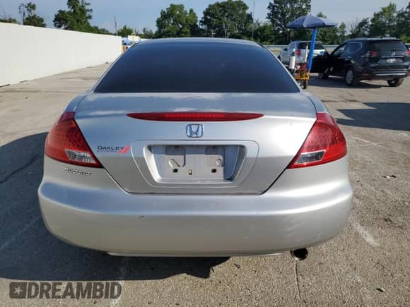 2007 Honda Accord LX с VIN 1HGCM72317A004890, выставлен на аукционе Copart как лот 66837125 с пробегом 78 217 миль миль и Списание • Salvage title. История ставок и продаж доступна на DreamBid. Изображение 6.