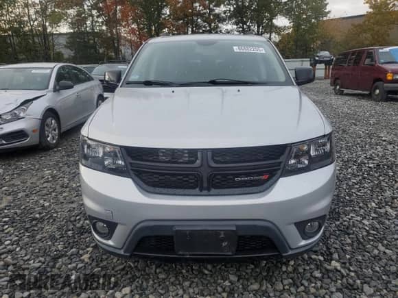 2014 Dodge Journey SXT with VIN 3C4PDCBB1ET173782, listed as a Copart auction lot 86882255 with 57,147 mi miles and Clean title. Bid and sale history available at DreamBid. Image 5.
