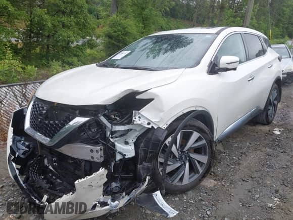 2024 Nissan Murano SL with VIN 5N1AZ2CJ2RC114566, listed as a IAAI auction lot 42204736 with 3,735 mi miles and . Bid and sale history available at DreamBid. Image 2.