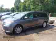 2014 Toyota Sienna XLE с VIN 5TDYK3DC7ES415582, выставлен на аукционе IAAI как лот 42871649 с пробегом 141 152 миль миль и . История ставок и продаж доступна на DreamBid. Изображение 15.