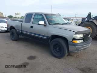 1999 Chevrolet Silverado 1500 LS с VIN 1GCEK19T8XE243085, выставлен на аукционе IAAI как лот 43284328 с пробегом 121 858 миль миль и . История ставок и продаж доступна на DreamBid. Изображение 1.
