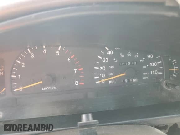 1997 Toyota Tacoma z VIN 4TAWN72N4VZ239482, wystawiony jako Copart lot #56564145 z przebiegiem 151 318 mil mil oraz Szkoda całkowita • Salvage title. Historia ofert i sprzedaży dostępna na DreamBid. Obrazek 9.