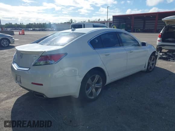 2014 Acura TL Advance с VIN 19UUA8F71EA007527, выставлен на аукционе IAAI как лот 43337760 с пробегом 156 041 миль миль и . История ставок и продаж доступна на DreamBid. Изображение 4.