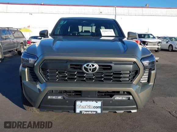 2024 Toyota Tacoma SR5 with VIN 3TMLB5JN6RM048448, listed as a IAAI auction lot 41005722 with 1,562 mi miles and . Bid and sale history available at DreamBid. Image 13.