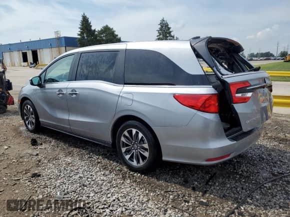 2024 Honda Odyssey EX-L z VIN 5FNRL6H67RB044781, wystawiony jako Copart lot #67966845 z przebiegiem 15 828 mil mil oraz Szkoda całkowita • Salvage title. Historia ofert i sprzedaży dostępna na DreamBid. Obrazek 2.