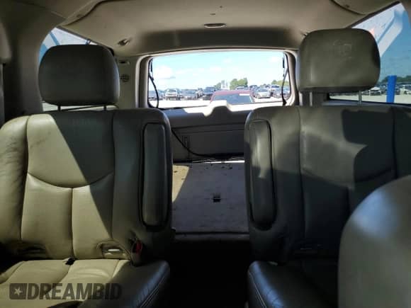 2004 Cadillac Escalade ESV z VIN 3GYFK66N54G153897, wystawiony jako Copart lot #66372325 z przebiegiem 320 826 mil mil oraz Szkoda całkowita • Salvage title. Historia ofert i sprzedaży dostępna na DreamBid. Obrazek 10.