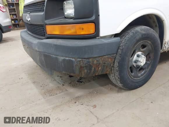 2006 Chevrolet Express Cargo с VIN 1GCFG15X461134644, выставлен на аукционе IAAI как лот 42960395 с пробегом Не указан миль и . История ставок и продаж доступна на DreamBid. Изображение 12.