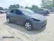 2023 Tesla Model Y Long Range с VIN 7SAYGDEE7PA164500, выставлен на аукционе IAAI как лот 42927626 с пробегом 31 959 миль миль и . История ставок и продаж доступна на DreamBid. Изображение 1.