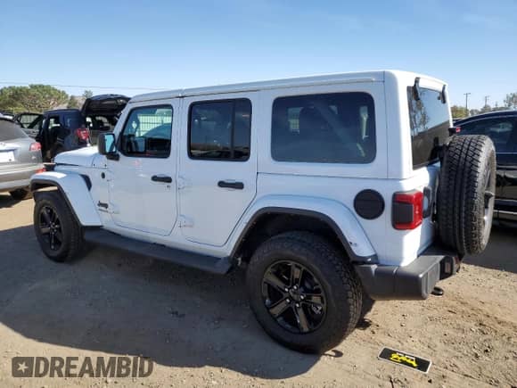 2022 Jeep Wrangler Unlimited Sahara Altitude with VIN 1C4HJXEG1NW235753, listed as a Copart auction lot 75942634 with 16,771 mi miles and Salvage title. Bid and sale history available at DreamBid. Image 2.