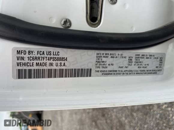 2023 Ram 1500 Tradesman z VIN 1C6RR7FT4PS588854, wystawiony jako Copart lot #64556685 z przebiegiem 24 403 mil mil oraz Szkoda całkowita • Salvage title. Historia ofert i sprzedaży dostępna na DreamBid. Obrazek 10.